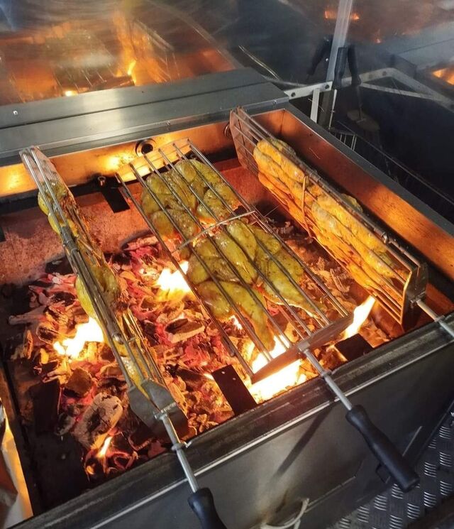 Poulet Jaune en braise