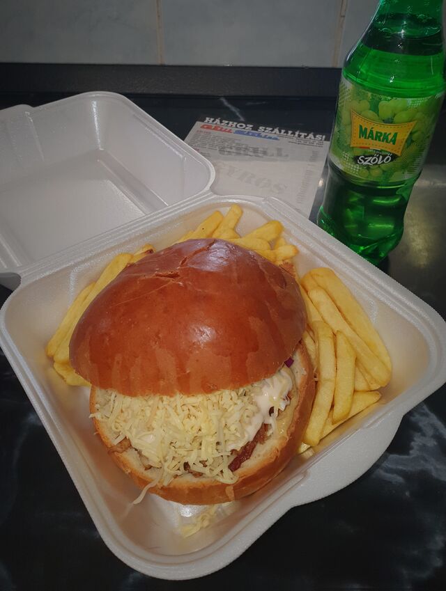 Gyros burger menüben hasábburgonyával és üdítővel
Friss buci, zöldségek, gyros hús, mustár, ketchup, majonéz