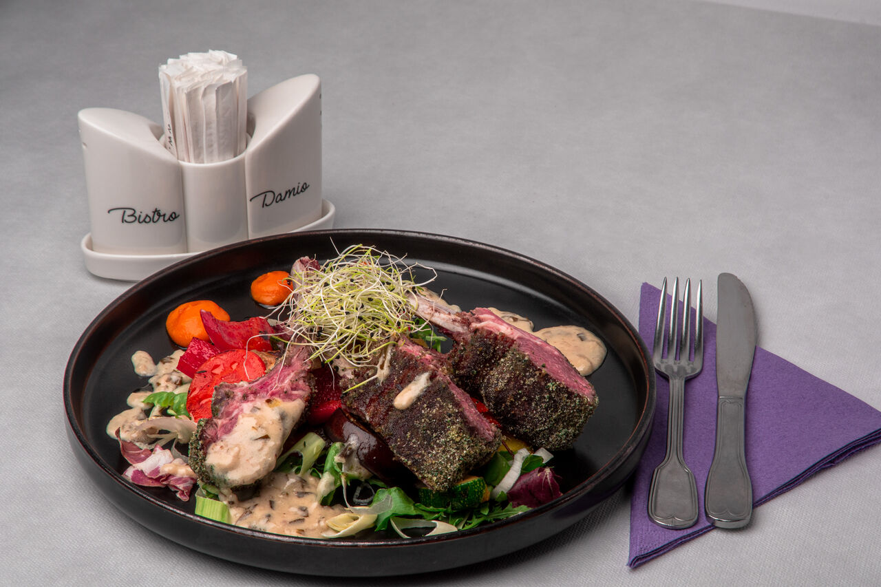 Damio cotlete de berbecut