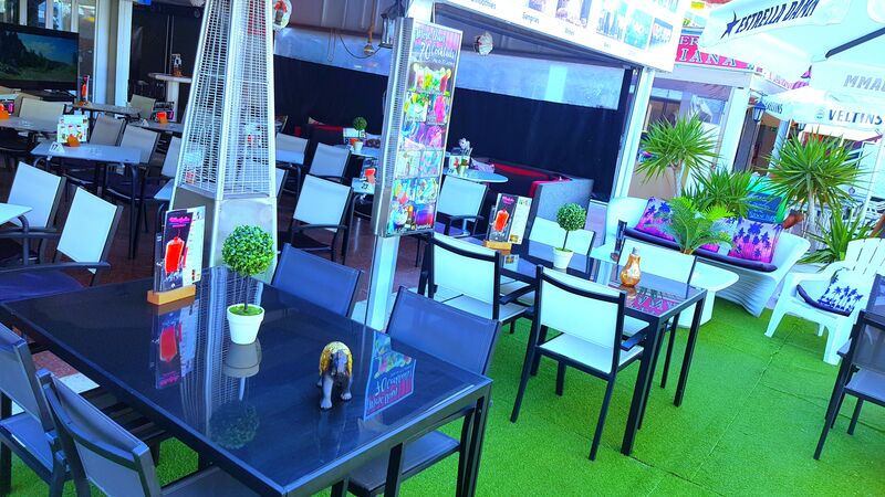 Come to enjoy our lovely terrace