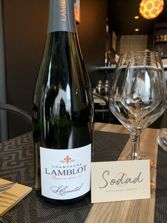 La Sélection de Gwen du Moment !!!
Champagne LAMBLOT cuvée L'Essentiel