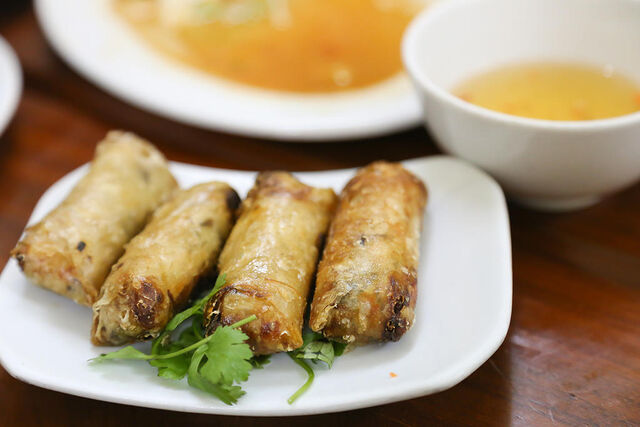 Les nems, notre spécialité !