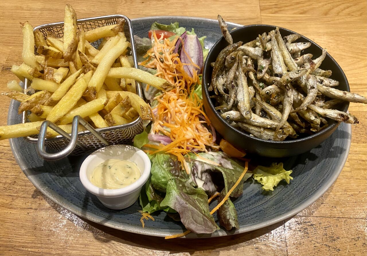 Friture d'éperlans