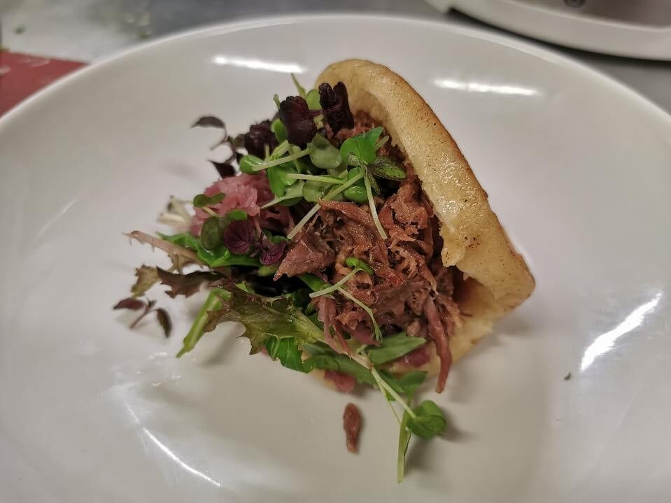 Dampfnüdle farci avec un effiloché de canard