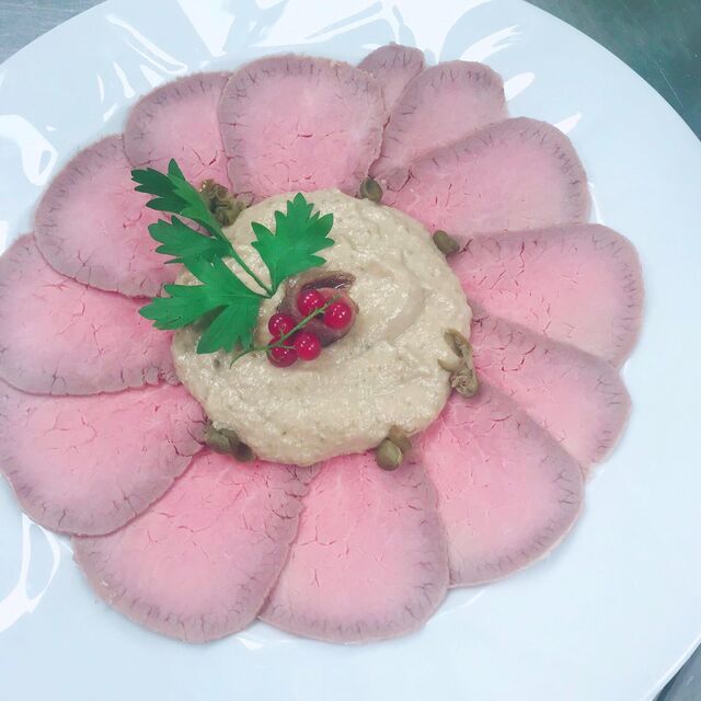 Vitello tonnato 