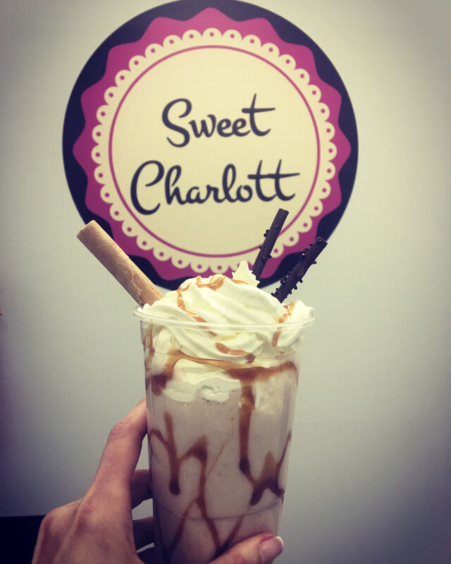 *BATIDO DE FRUTA NATURAL*
De Fresa, Plátano y Toffe.