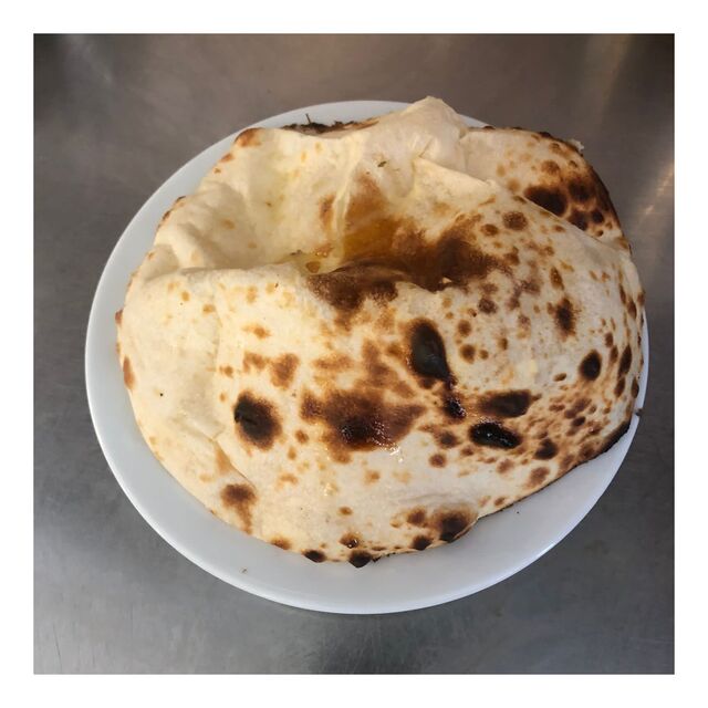 Venez déguster nos fameux Cheese-Naan!!