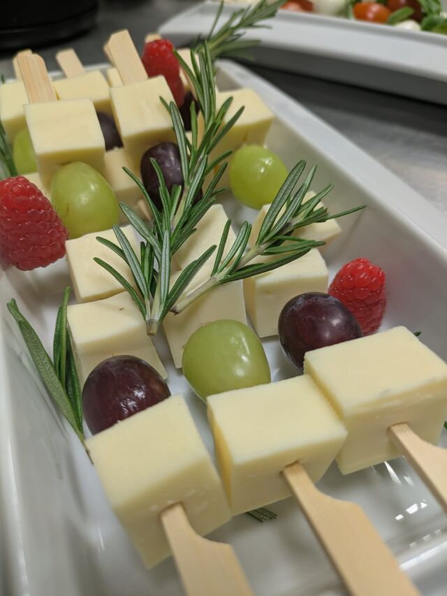 Käse-Spieße á 3,50 €