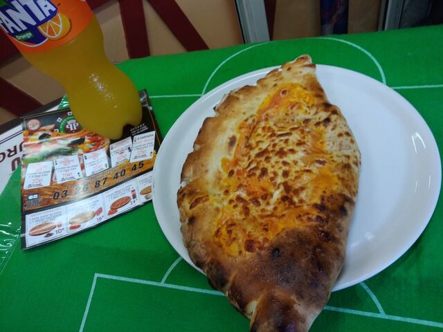 Calzone souffler(viande haché, jambon de dinde, ou thon )