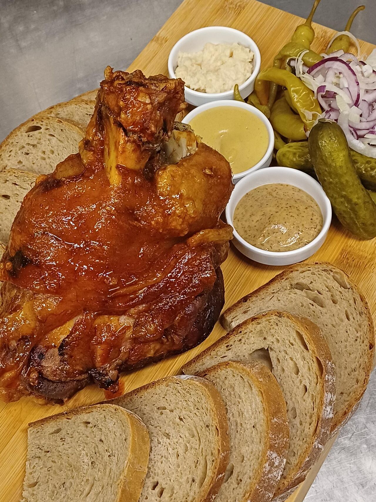 Pečené vepřové koleno – novinka v naší nabídce