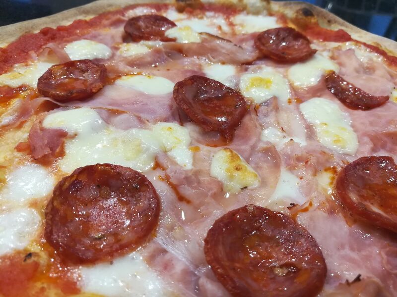 PIZZAIOLA