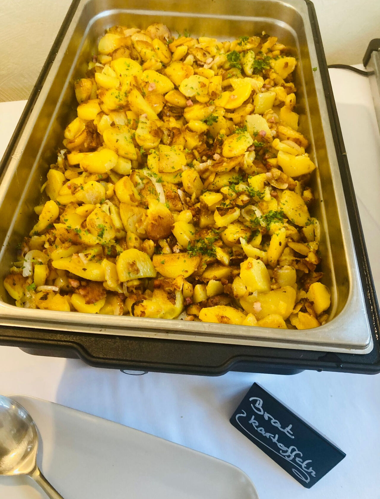 Bratkartoffelbuffet 25,90 €