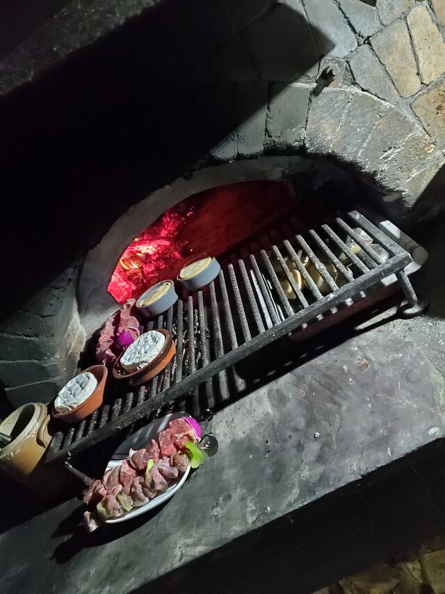 CUISSON DES VIANDES A LA BRAISE