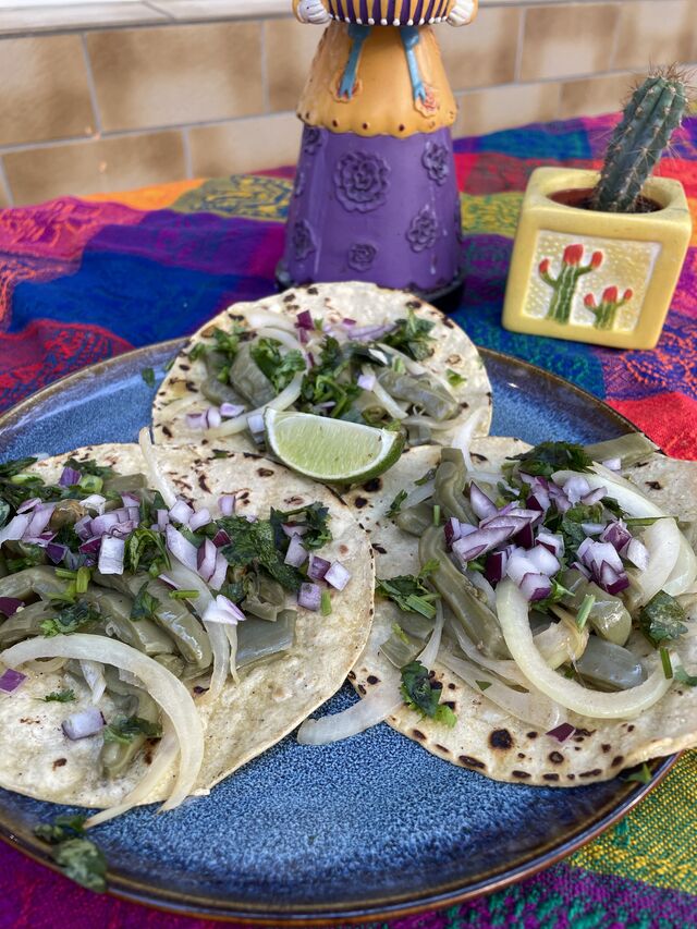 Tacos de Nopalitos