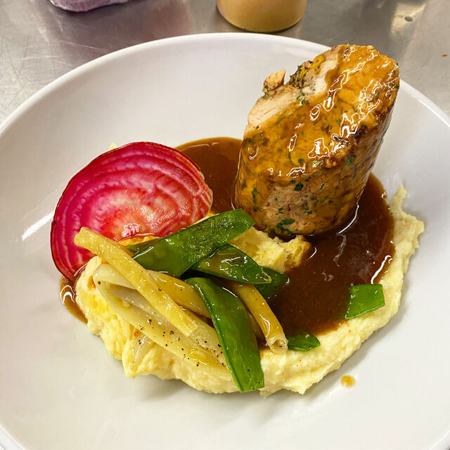 Ballotine de lapin à la moutarde 