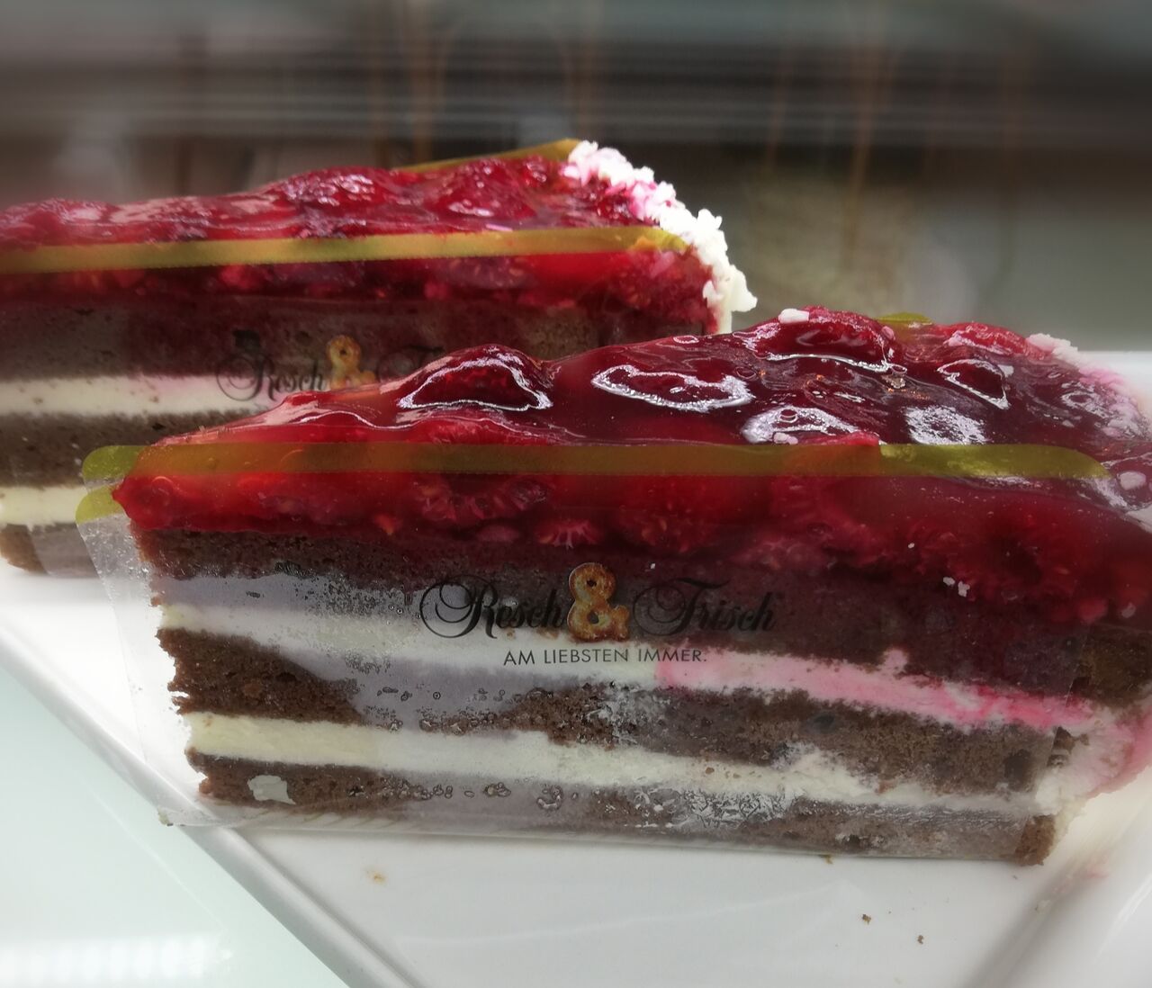 HimbeerSacher Torte