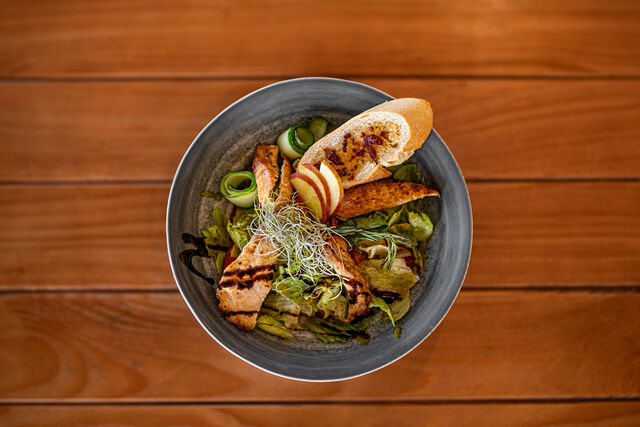 sałatka z kurczakiem 