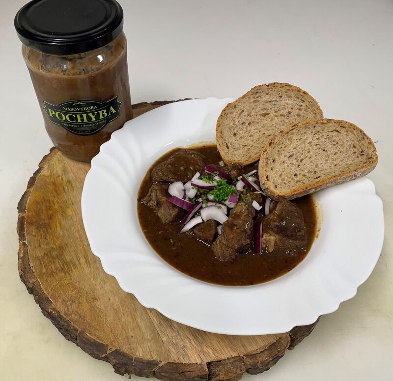 Domáci hovädzí guláš
