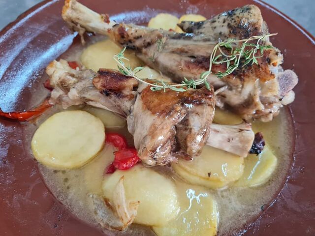 Cordero asado a baja temperatura