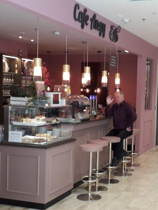 Unser Peter winkt...