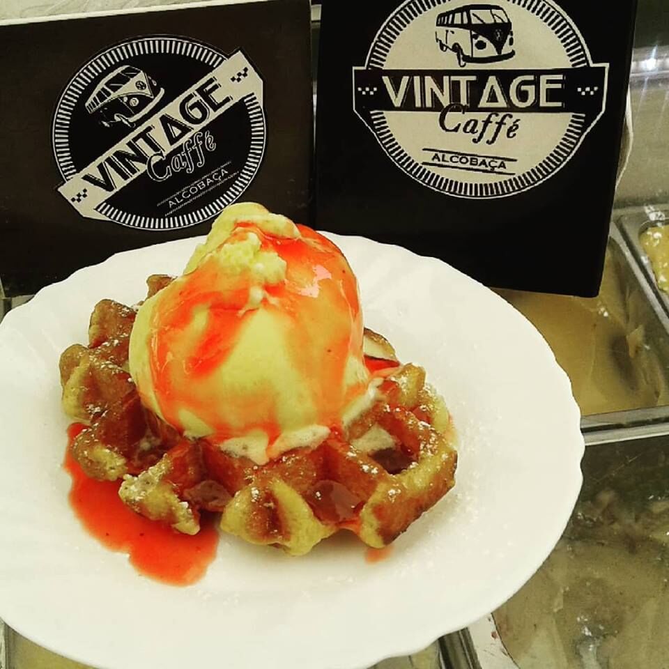 Waffle com Gelado