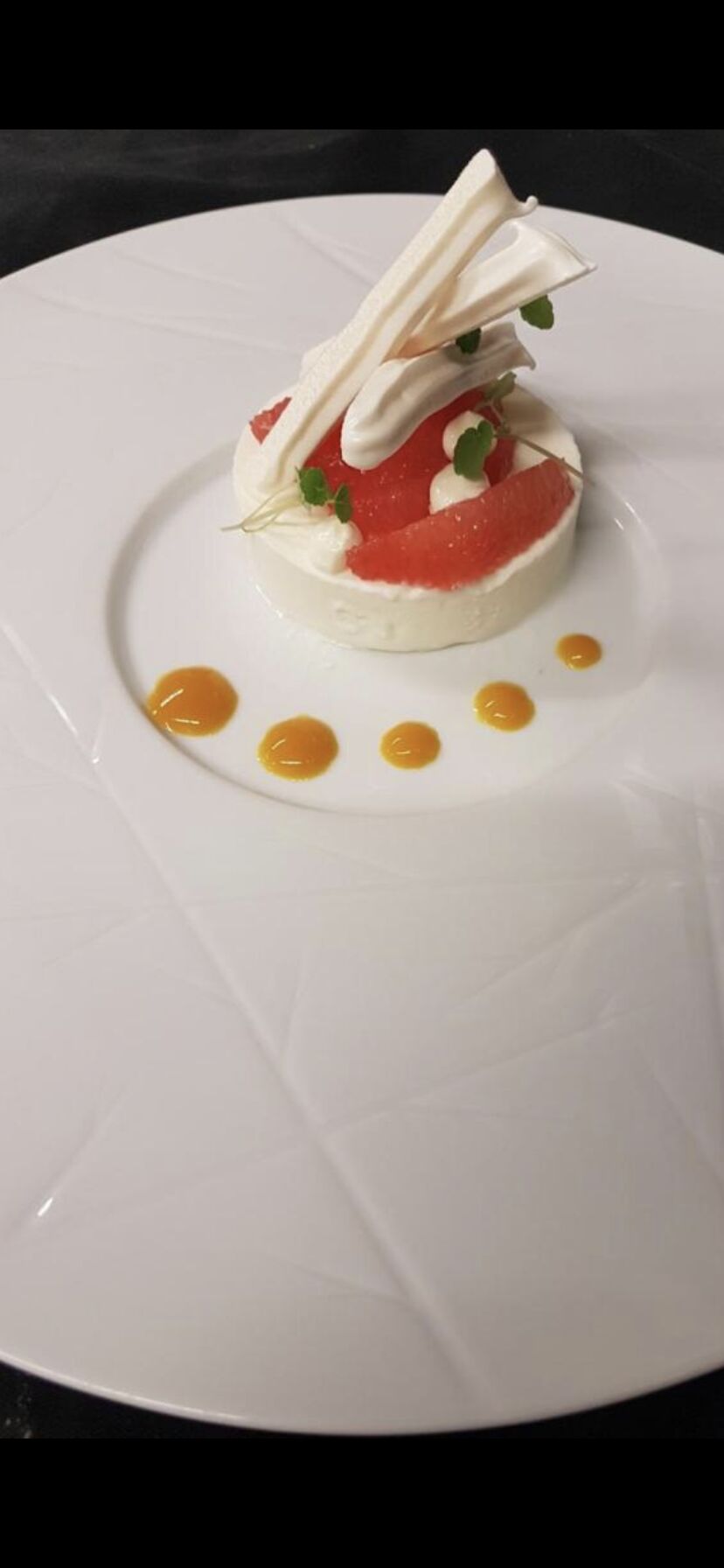 Parfait glacé au fromage blanc et pamplemousses