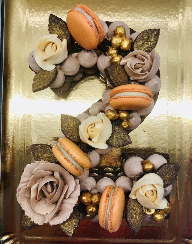 Number cake choco noisette personnalisable - sur commande