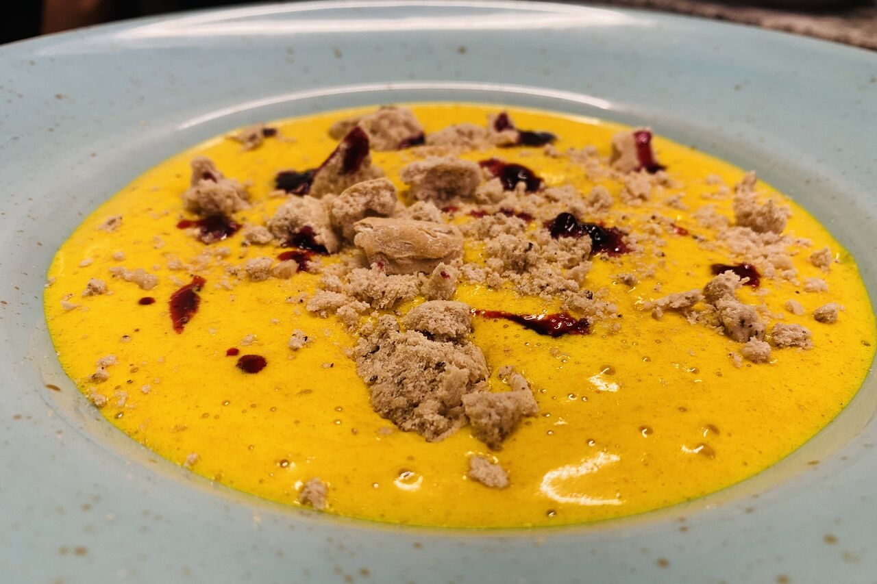 Besuchen sie uns auf Instagram