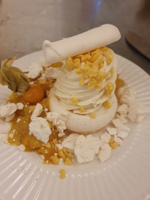 Palova Ananas 🍍 Rotie