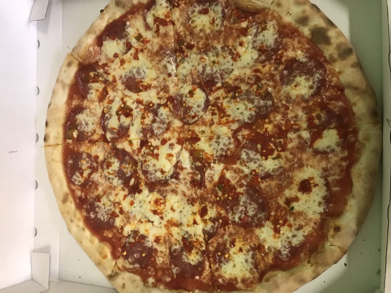 12.Pikantní salámová