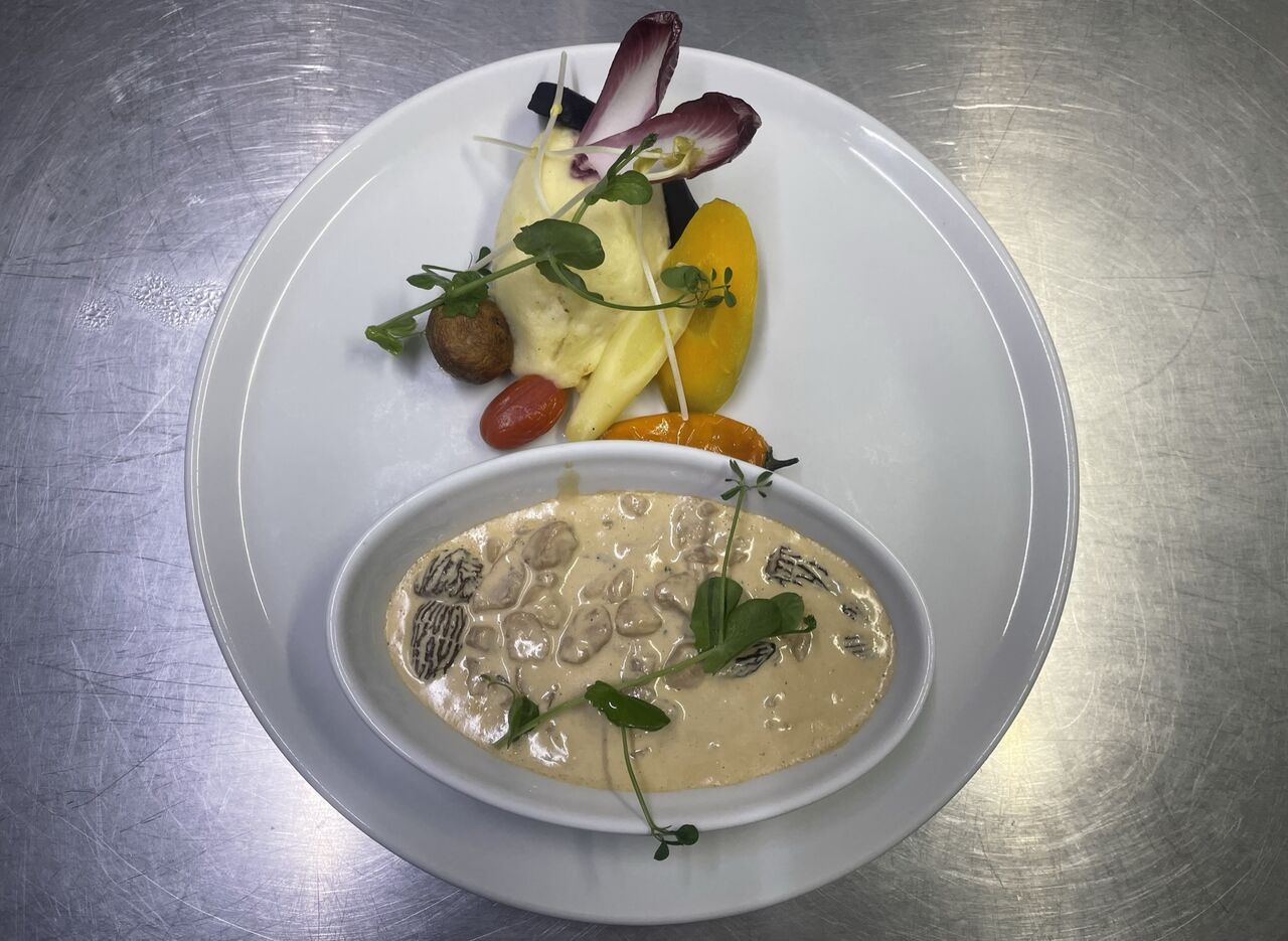 Ris de veau en fricassée, Morilles et vin jaune