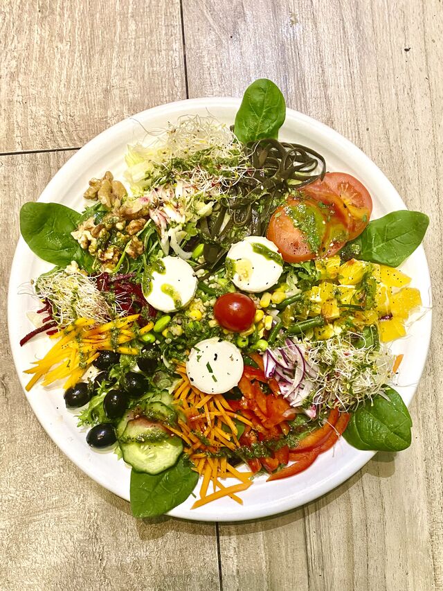 Ensalada Especial Yerbabuena