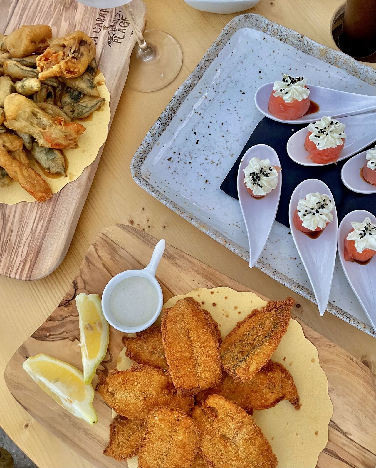 Tapas and apéro on the beach
