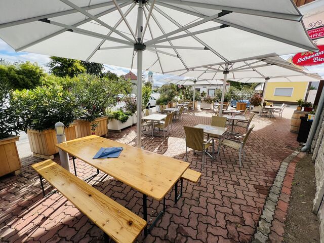 Unser schöner Gastgarten 