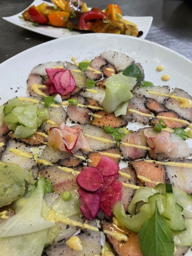 Carpaccio Saumon Daurade Lieu noir Banane Plantain (Martinique 2022)