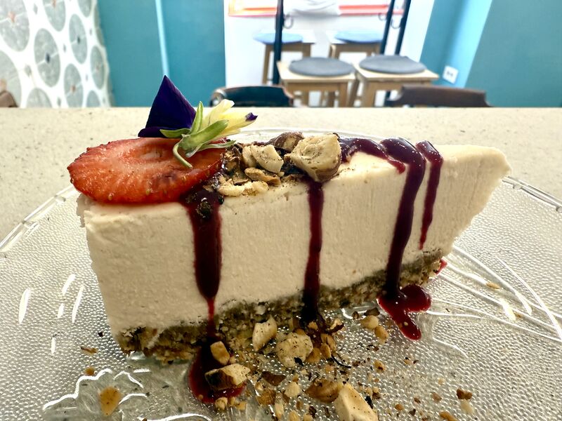 Summer kokos raw cake