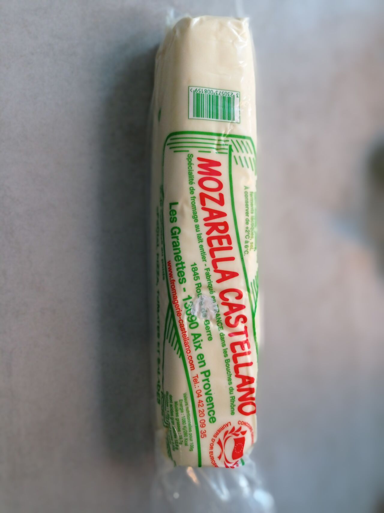 Circuit court. Véritable mozzarella dans la tradition italienne fabriqué a Aix en Provence