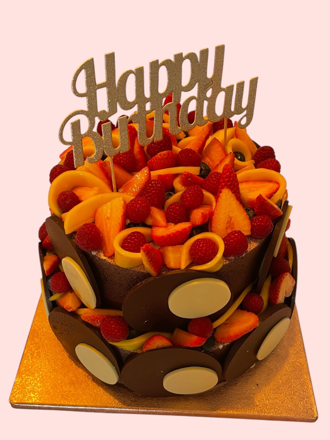 Gâteau d'anniversaire aux fruits
