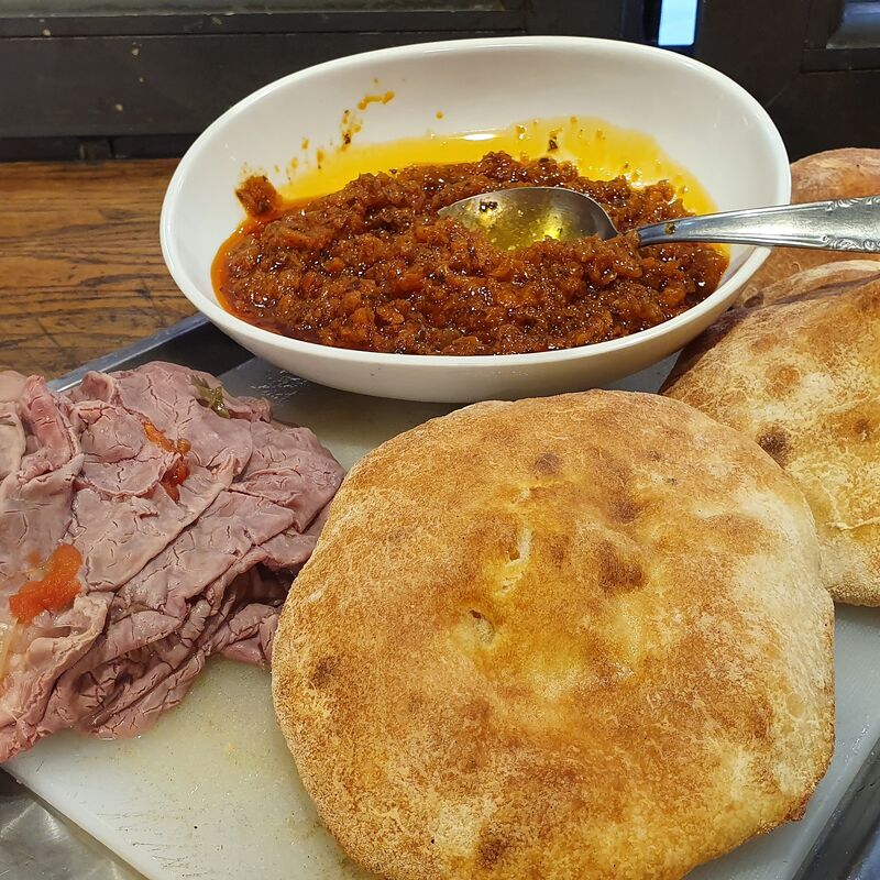 Lampredotto con salsa rossa