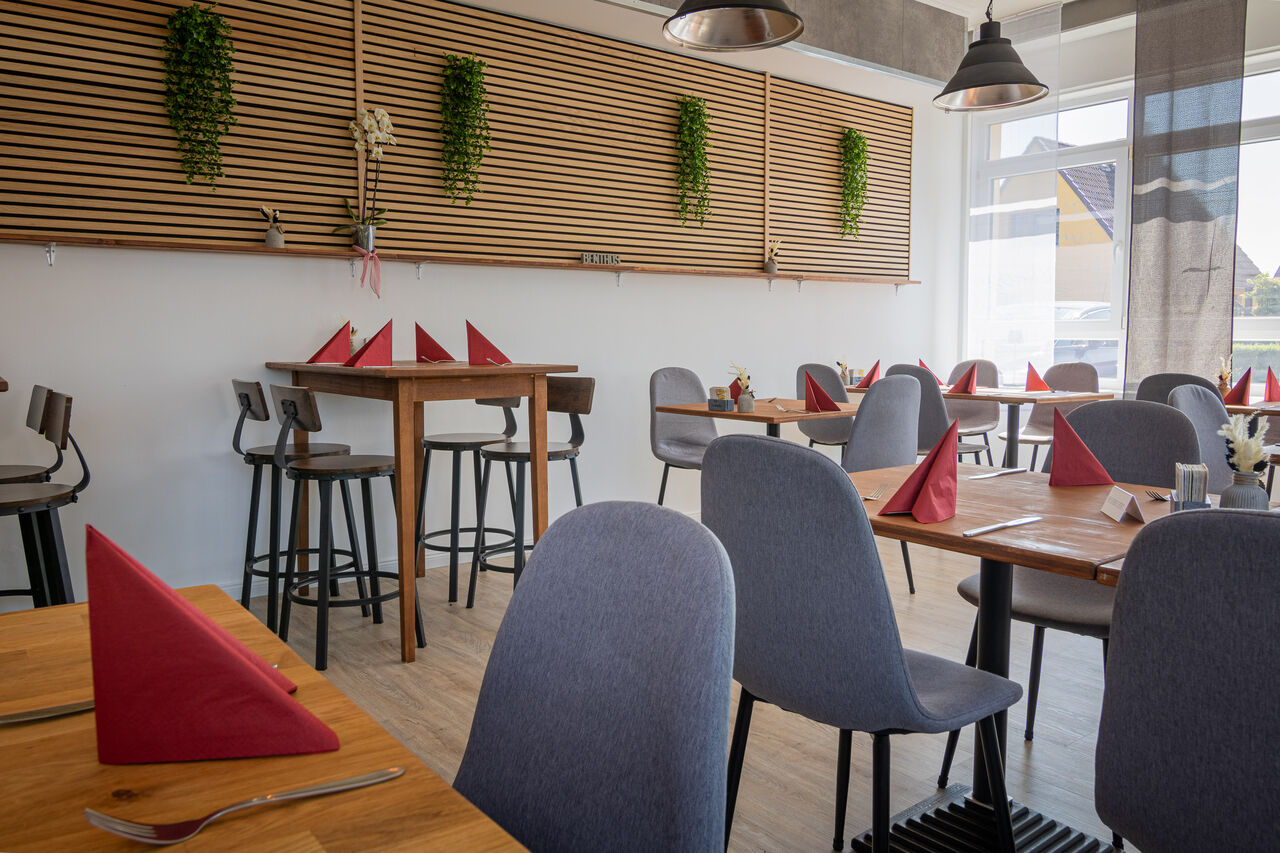 Bistro In Der Nähe Jetzt Geöffnet
