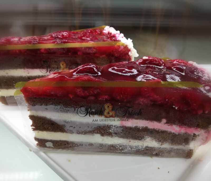 HimbeerSacher Torte
