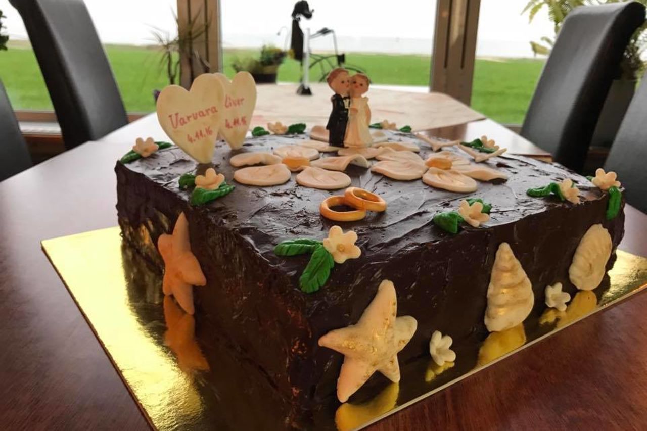 Kleine Hochzeitstorte