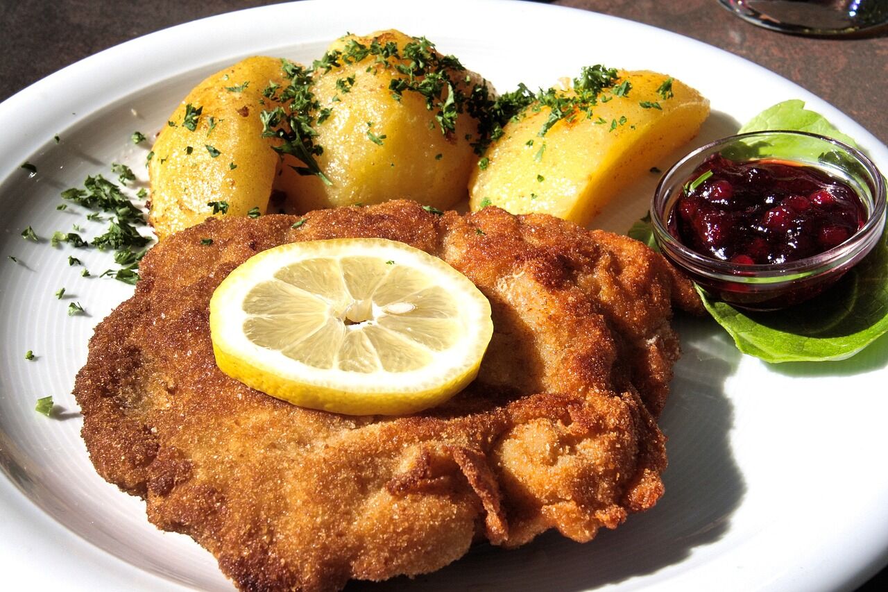 Unsere Schnitzel Wiener Art sind knusprig...