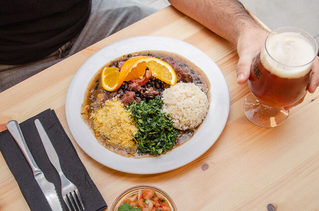 Feijoada à Brasileira
Todas as sextas e sábado