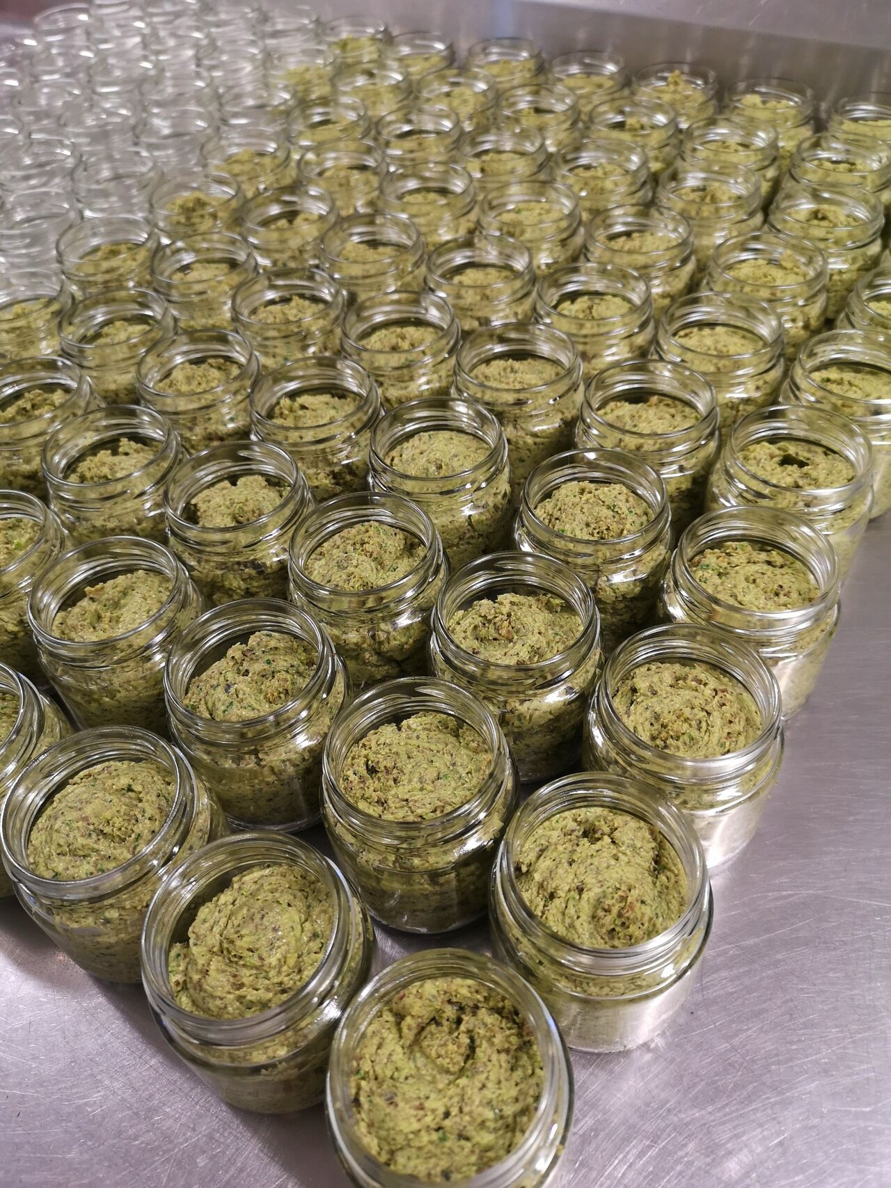 Mise en bocaux de l'Escargotine