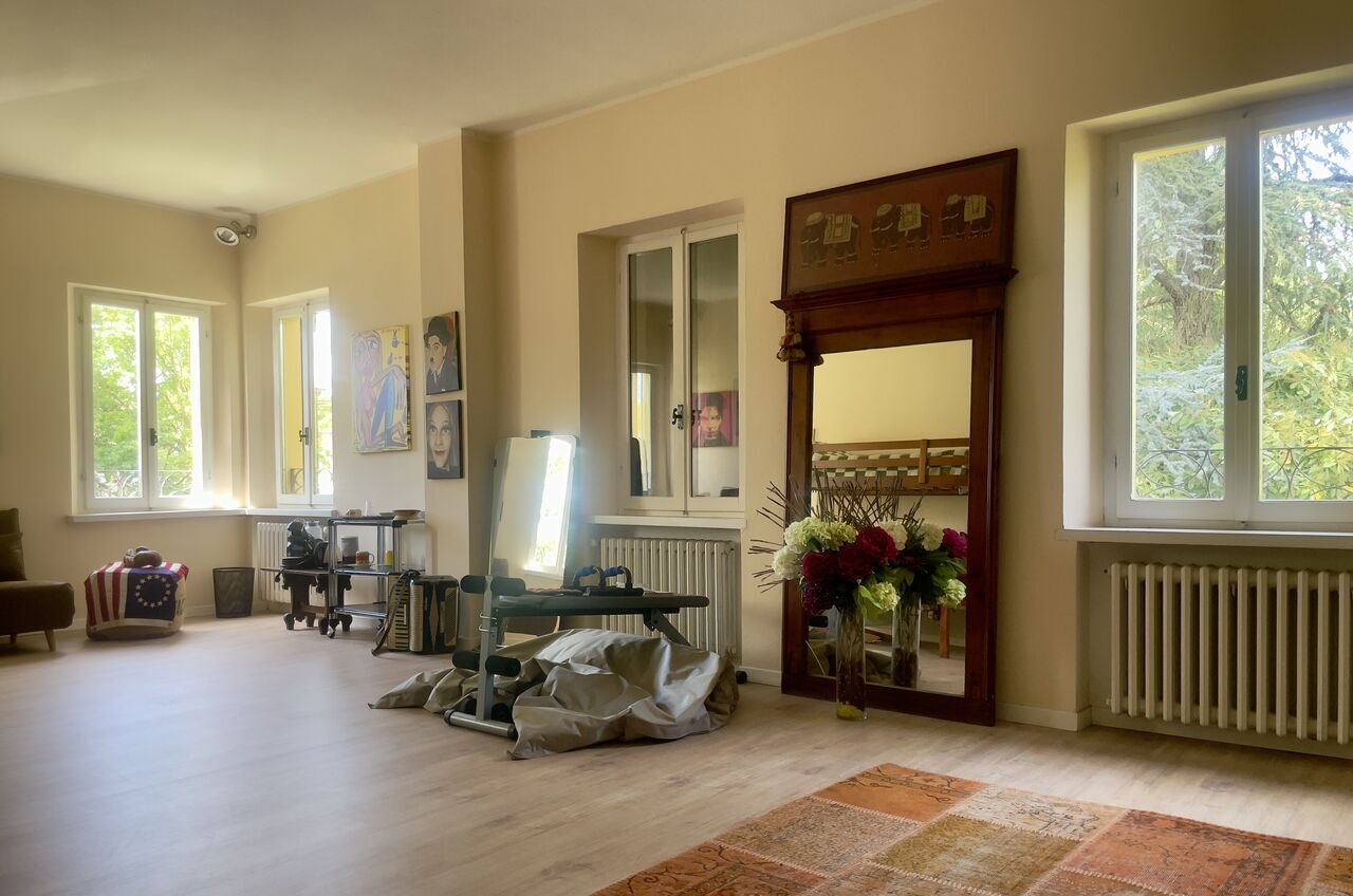 Salone Suite, dettagli