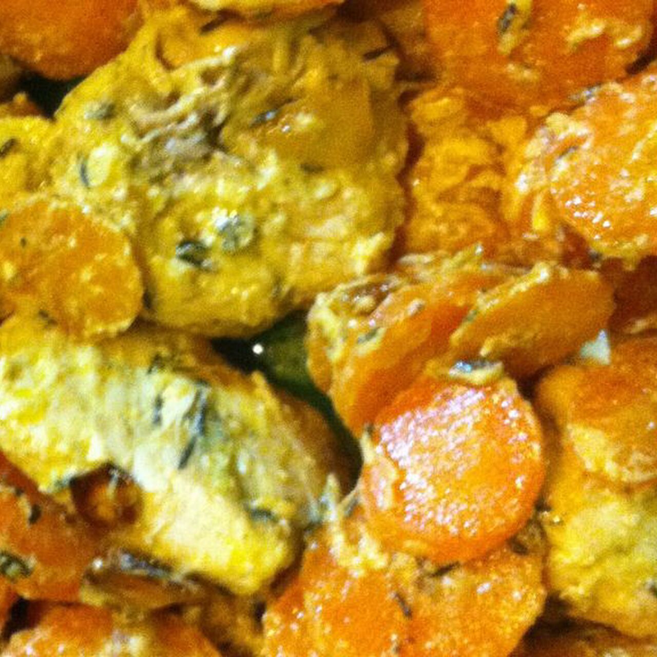 BLANC DE POULET ET POMME DE TERRE SAUTE SAUCE MOUTARDE