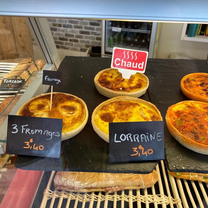 Quiche Lorraine
Quiche 3 fromages
Quiche Poivron Chorizo