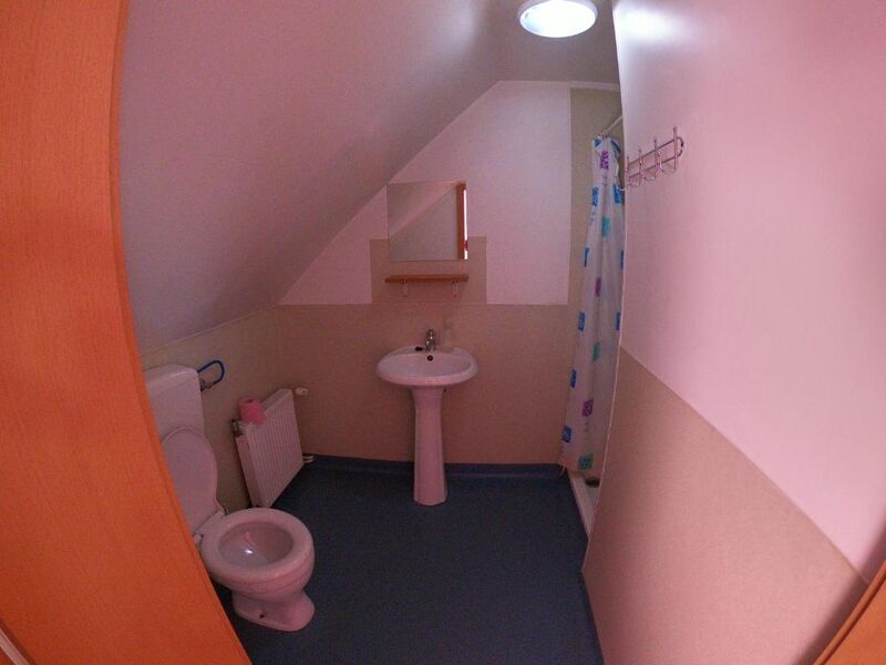 Baie - cameră Matrimonială