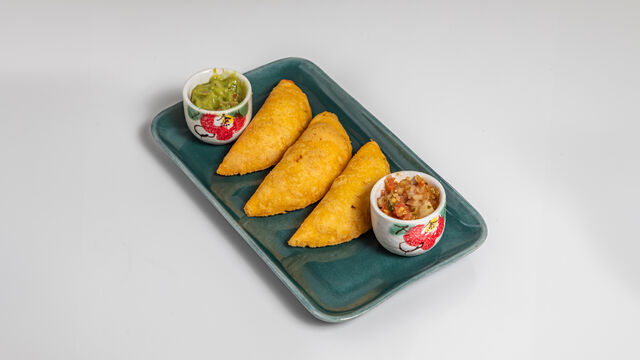 TRIO DE EMPANADAS